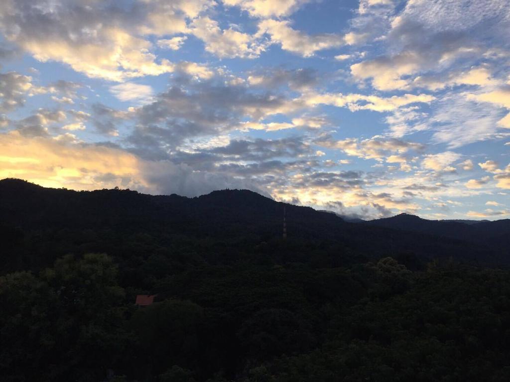 Aster Residence Chiang Mai Luaran gambar